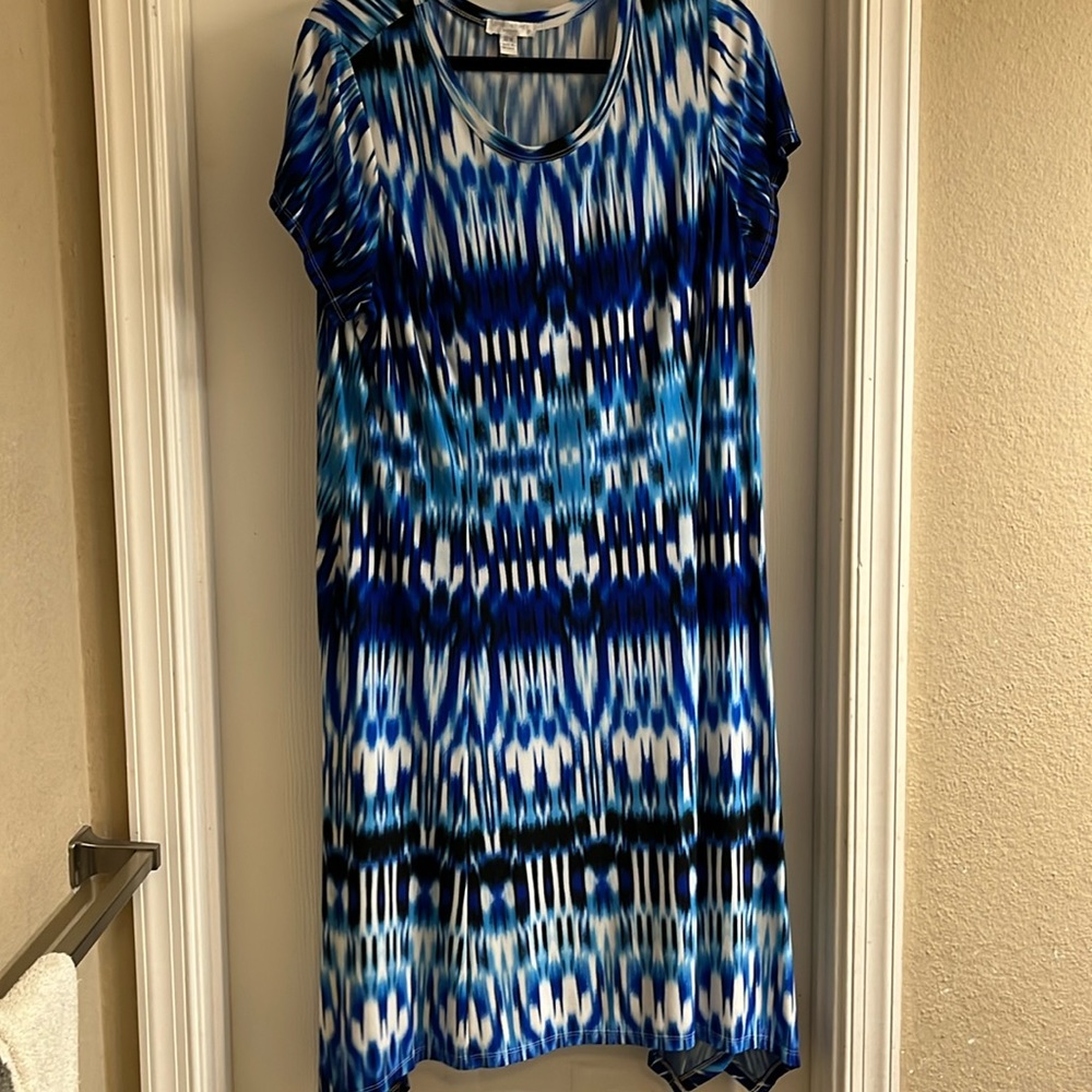 Women’s dress